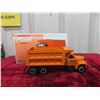 Image 2 : Precision Collectible 1960 B-61 Mack Dump Truck Die Cast Metal 1:34 Scale