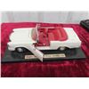 Image 6 : Maisto 1966 Mercedes-Benz 280E 3.25" x 4" x 10.5" + 49 Mercury 1:24 Scale & 2 