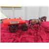 Image 2 : Custom Classics Die Cast Metal Allis Chalmers OGCO Tanker with Horse in Original