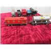 Image 5 : 7pcs Metal + Plastic Train Cars - Lionel Railroad Lines & Mounted CN Engine 