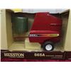 Image 2 : ERTL Hesston 565A Round Baler 1:16 Die Cast Metal in Original Box