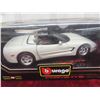 Image 2 : 1998 Corvette Convertible White Bburago Scale 1:18