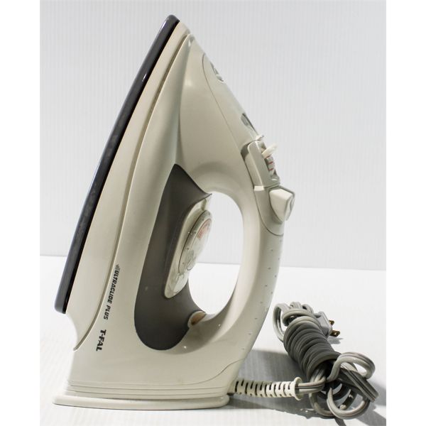 T-FAL ULTRAGLIDE PLUS CLOTHES IRON MODEL 1651