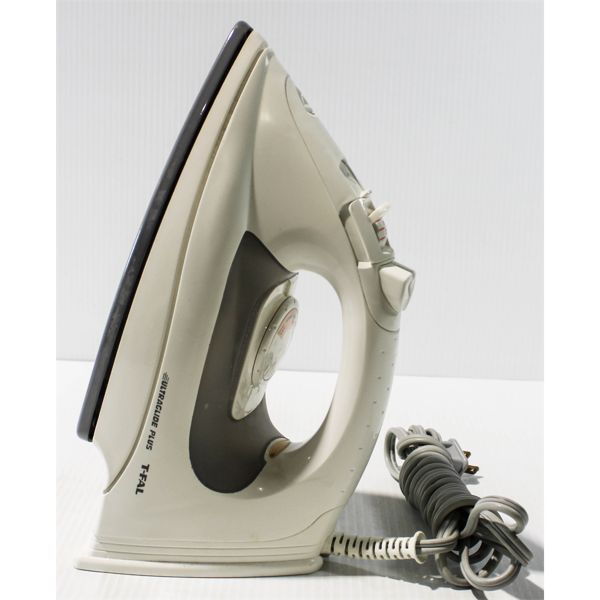 T-FAL ULTRAGLIDE PLUS CLOTHES IRON MODEL 1651