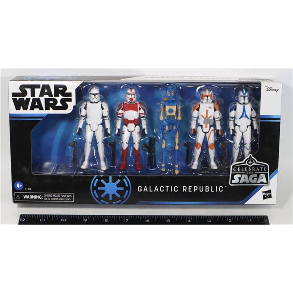 #272 CELEBRATE THE SAGA GALACTIC REPUBLIC 5 FIGURE