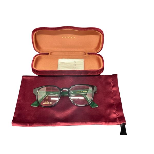 Gucci - (GG09270) non-prescription eyeglasses w/ red velvet case - Police recovery Retail $240 USD