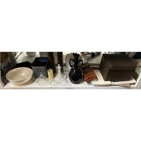 Shelf lot of assorted misc decor - includes Rattan column table lamp / trophy styled vase etc