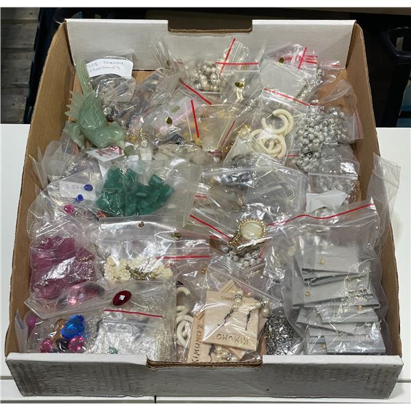 Group of assorted jewelry / gemstones & accessories