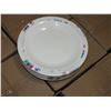 Image 1 : 96 White Dinner Plates
