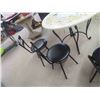 Image 6 : Wrought Iron Base Table 31" t x 42" w+ 4 Swivel Chairs 