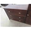 Image 4 : Modern Dresser 56" up to 41" x 18" 