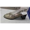 Image 2 : Ladies Shoes - New or Gently Used Sz 8 - 7 Pairs 