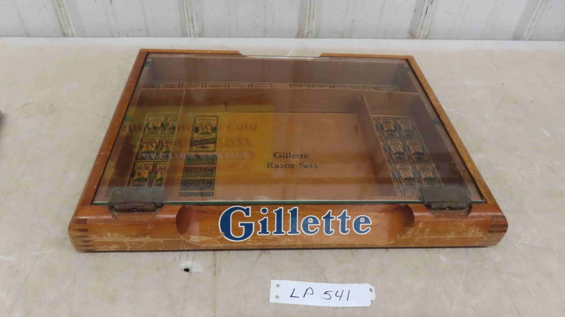 Vintage Gillette Razor Display Case with Glass Lid 2.25