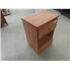 Image 2 : Night Stand 14.5" x 18" x 25" 