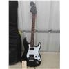 Image 2 : Squire Stratocaster Electric Guitar by Fender with Soft Case 