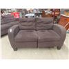 Image 2 : 2 pc Living Room Set ; 57" Wide + 72" Wide