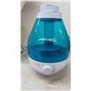 Image 2 : 2 Humidifiers ; Safety 1st, Air Innovations