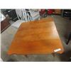 Image 2 : Country Drop Leaf Table 30" x 36" x 40" 