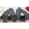 Image 2 : 2 Pairs of Ski Pants Sz Med + no sized marked 