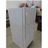 Image 2 : Performance Fridge by Maytag 28" x 29" x 60" 