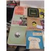 Image 2 : 51 Older Records ; 33.5 + 45 RPMs