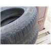 Image 2 : 4 Michelin Tires 215 / 60 R 16 