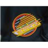 Image 2 : Vancouver Canucks CCM Jersey Sz in photo
