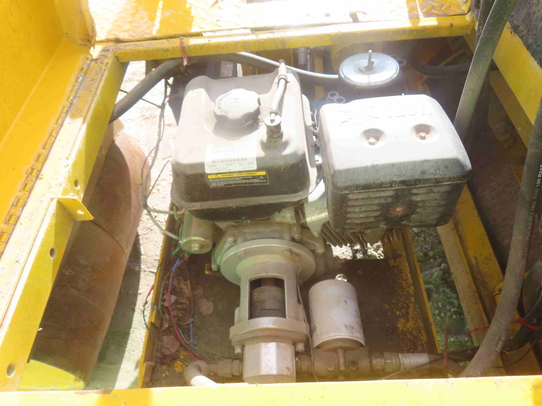Pavement Packer Gas Driven Asphalt Packer ; Rear Roller 36
