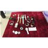 Image 1 : 17 Watches - Men's + Ladies & 3 needing bands 