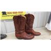 Image 5 : 3 Pairs of Cowboy Boots  - All Men's Sz 10.5