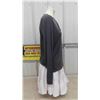 Image 2 : Mannequin 35" Tall 