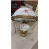 Image 8 : Hanging Coal Oil Lamp with Brass Trim, Milk Glass with Flowers, Hanging Prisms