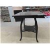 Image 3 : Parlour Stand 24" x 24" x 29" 