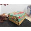 Image 7 : 2 Vintage Wind Up Toys Both Made in Japan + Working - One with Original Box -