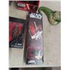 Image 6 : Vintage Star Wars Lot ; Darth Vadar Alarm Clock, Chewbacca Talking Plush, Captain 