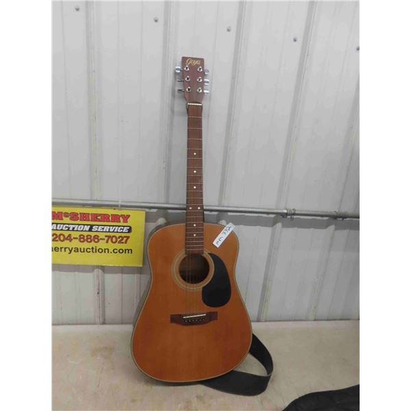 Goya Model G312 Acoustic Guitar CF Martin + Co. with Soft Case