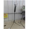 Image 3 : 2 Guitar Stand + Music Stand