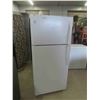 Image 1 : Kenmore Fridge with Top Freezer - White 29.5" x 30" x 65" 