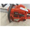 Image 3 : Husqvarna 36 Chainsaw - has compression