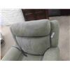 Image 3 : Power Recliner