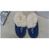 Image 3 : Calgary Olympics Tuque, Ladies Moccasins 9" Sole, Roots Matching Toiletry Bag + Tam,