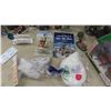 Image 8 : Christmas Village Accessories + 3 pc Village Collection
