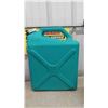 Image 4 : Life Jacket, Fishing Box, Sprinkler, Fresh Water Container, Super Large Stewing Pot