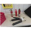 Image 1 : 2 Grease Guns & 3 Fire Extinguishers