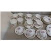 Image 2 : Royal Albert Tranquility - 51 pcs China