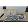 Image 1 : 2 Lamp Shades, 12 Vinyl Peel + Stick Floor Tiles