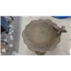 Image 2 : Cast Bird Bath 11" x 23" 