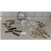 Image 1 : Various Styles of Handles/Pulls 
