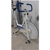 Image 4 : Monark Exercise Bike 