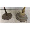 Image 2 : 2 Vintage Stand Up Lights 1 Shade 